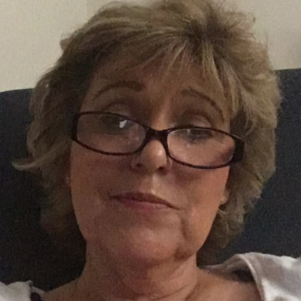 Meet your Posher, Cecelia